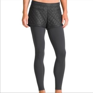 Athleta Toasty Buns Quilted Shorts Size 8